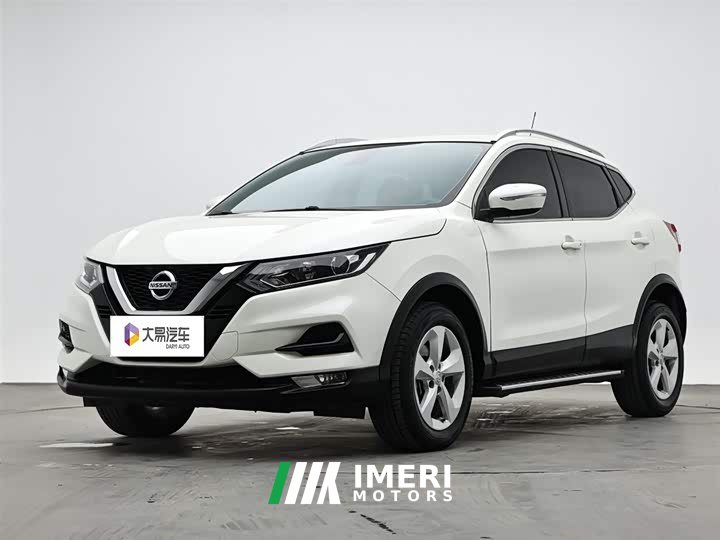 Nissan Qashqai 2.0L CVT XV Premium Edition - автомобиль из Китая
