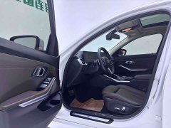 BMW 3 Series 320Li M Sport Package - фото 17