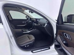 BMW 3 Series 320Li M Sport Package - фото 9