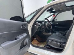 Lynk & Co LIFE 1.5L CVT CRO-SS Smart Edition - фото 18