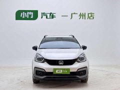 Lynk & Co LIFE 1.5L CVT CRO-SS Smart Edition - фото 2