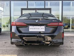 BMW 5 Series 530Li Leading M Sports Package - фото 6