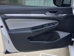 Volkswagen Golf facelift 300TSI Pro - фото 8