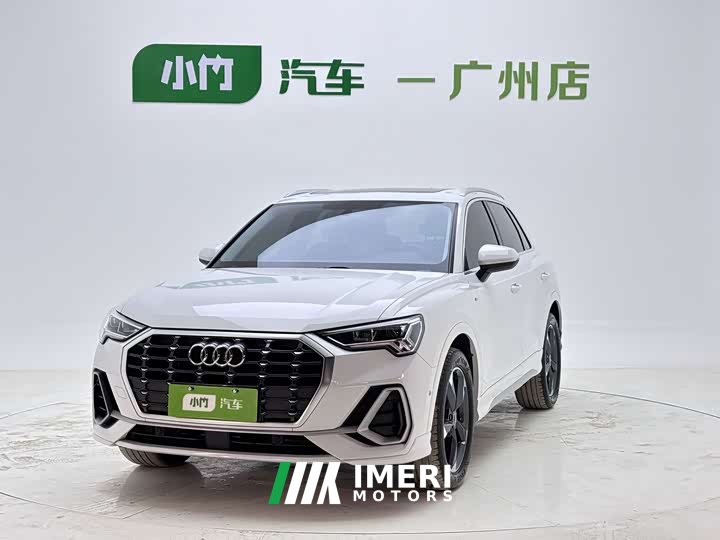 Audi Q3 2023 35 TFSI Fashionable and Dynamic (1.4T) - автомобиль из Китая