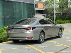Lexus ES 200 Excellence Edition - фото 7