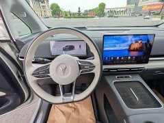 Voyah Lantu Dreamer 2025 EV four-wheel drive flagship Qiankun version - фото 4