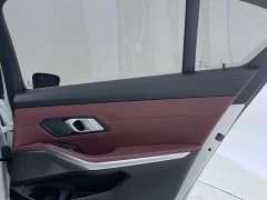 BMW 3 Series 320Li M Sports Package - фото 18