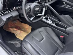 Lexus Elantra 2022 1.5L CVT LUX Premium Edition - фото 10