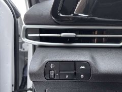 Lexus Elantra 2022 1.5L CVT LUX Premium Edition - фото 14