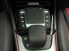 Mercedes-Benz 2021 Mercedes-AMG GLA 45 4MATIC - фото 17
