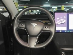 Tesla Model Y 2021 standard range rear-wheel drive version - фото 6