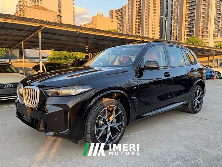 BMW X5 Facelift xDrive 30Li Exclusive M Sports Night Package