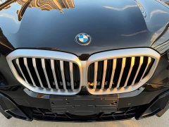 BMW X5 Facelift xDrive 30Li Exclusive M Sports Night Package - фото 11