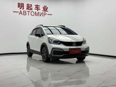 Lynk & Co LIFE 2021 1.5L CVT CRO-S Fun Edition - фото 3