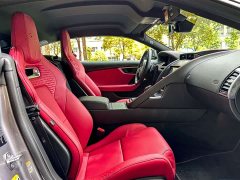 Jaguar F-TYPE P300 rear-wheel drive hardtop version - фото 11