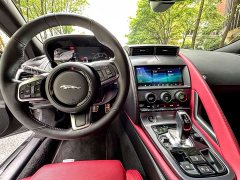 Jaguar F-TYPE P300 rear-wheel drive hardtop version - фото 13