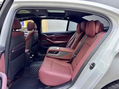 BMW 5 Series 530Li Exclusive M Sports Package - фото 7