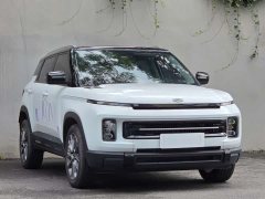 Geely ICON 2026 Chocolate 1.5TD Premium Edition - фото 3