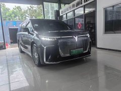 Voyah Lantu Dreamer PHEV four-wheel drive premium Kunpeng version - фото 6