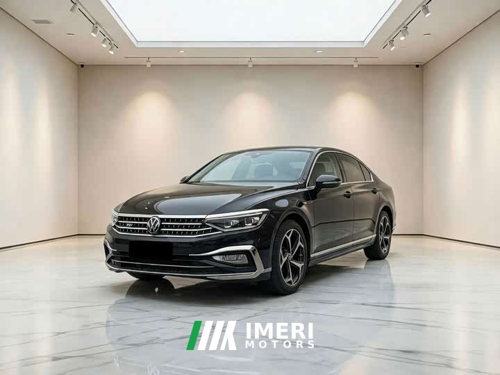 Volkswagen Magotan 2023 2 Million Edition 330TSI DSG Luxury