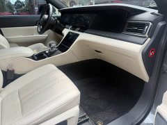 Li Auto Ideal ONE 2020 extended range 6-seater version - фото 4
