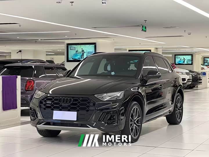 Audi Q5L 40 TFSI luxury and dynamic - автомобиль из Китая