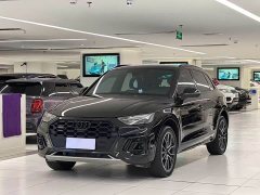 Audi Q5L 40 TFSI luxury and dynamic - фото 1