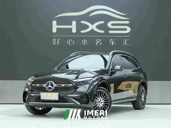 Mercedes-Benz GLC 300 L 4MATIC Luxury 5-Seater