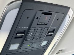 Lexus LM 500h six-seater premium version - фото 20