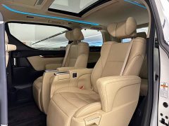 Toyota Alphard 2021 Hybrid 2.5L Luxury - фото 16