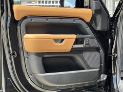 Land Rover Defender 2024 110 5.0T V8 - фото 14