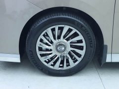 Trumpchi M8 Grandmaster Series Dual Engine Royal Edition - фото 4