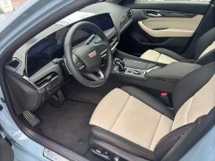 Cadillac CT5 28T Track Performance Edition Peak Track Package - фото 10