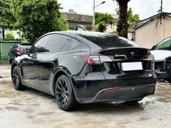 Tesla Model Y rear-wheel drive version - фото 4