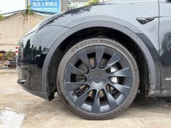Tesla Model Y rear-wheel drive version - фото 6
