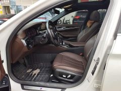 BMW 5 Series facelift 525Li M Sports Package - фото 6