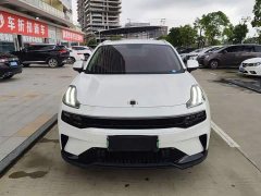 Lynk & Co 06 EM-P 1.5T Remix PHEV Pro - фото 2