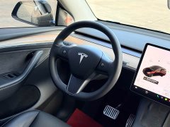 Tesla Model Y standard range rear-wheel drive version - фото 11