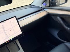 Tesla Model Y standard range rear-wheel drive version - фото 13