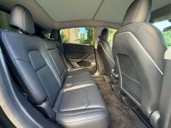 Tesla Model Y standard range rear-wheel drive version - фото 15