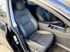 Tesla Model Y standard range rear-wheel drive version - фото 16