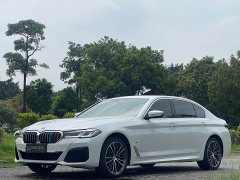 BMW 5 Series 530Li Leading M Sports Package - фото 1