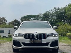 BMW 5 Series 530Li Leading M Sports Package - фото 2