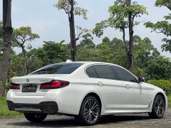 BMW 5 Series 530Li Leading M Sports Package - фото 5
