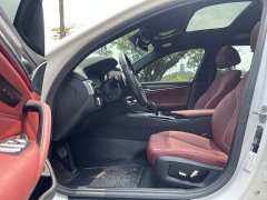 BMW 5 Series 530Li Leading M Sports Package - фото 6