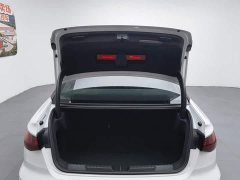 Audi A3 A3L Limousine 35 TFSI aggressive and sporty - фото 16