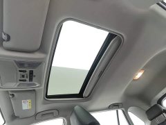Toyota RAV4 2.0L CVT 2WD Fashion Plus Edition - фото 14