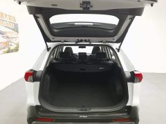 Toyota RAV4 2.0L CVT 2WD Fashion Plus Edition - фото 16