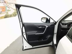 Toyota RAV4 2.0L CVT 2WD Fashion Plus Edition - фото 8