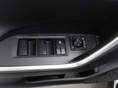 Toyota RAV4 2.0L CVT 2WD Fashion Plus Edition - фото 9